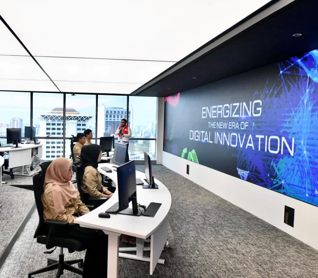 Pertamina lakukan penghematan energi di lingkungan kerja dan operasional Perusahaan. (Foto: Dok. Pertamina)