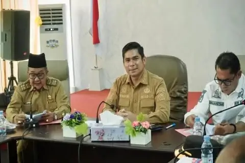 Bupati Rejang Lebong Jadi Tersangka, Wabup Hendri Dilepas Tak Terbukti Terima Uang Suap