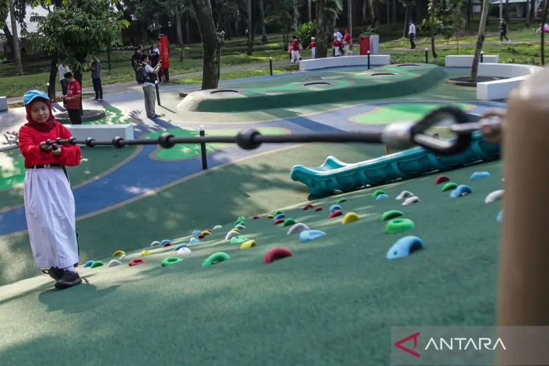 Ilustrasi anak bermain di taman. (Foto: ANTARA FOTO/Darryl Ramadhan/tom)