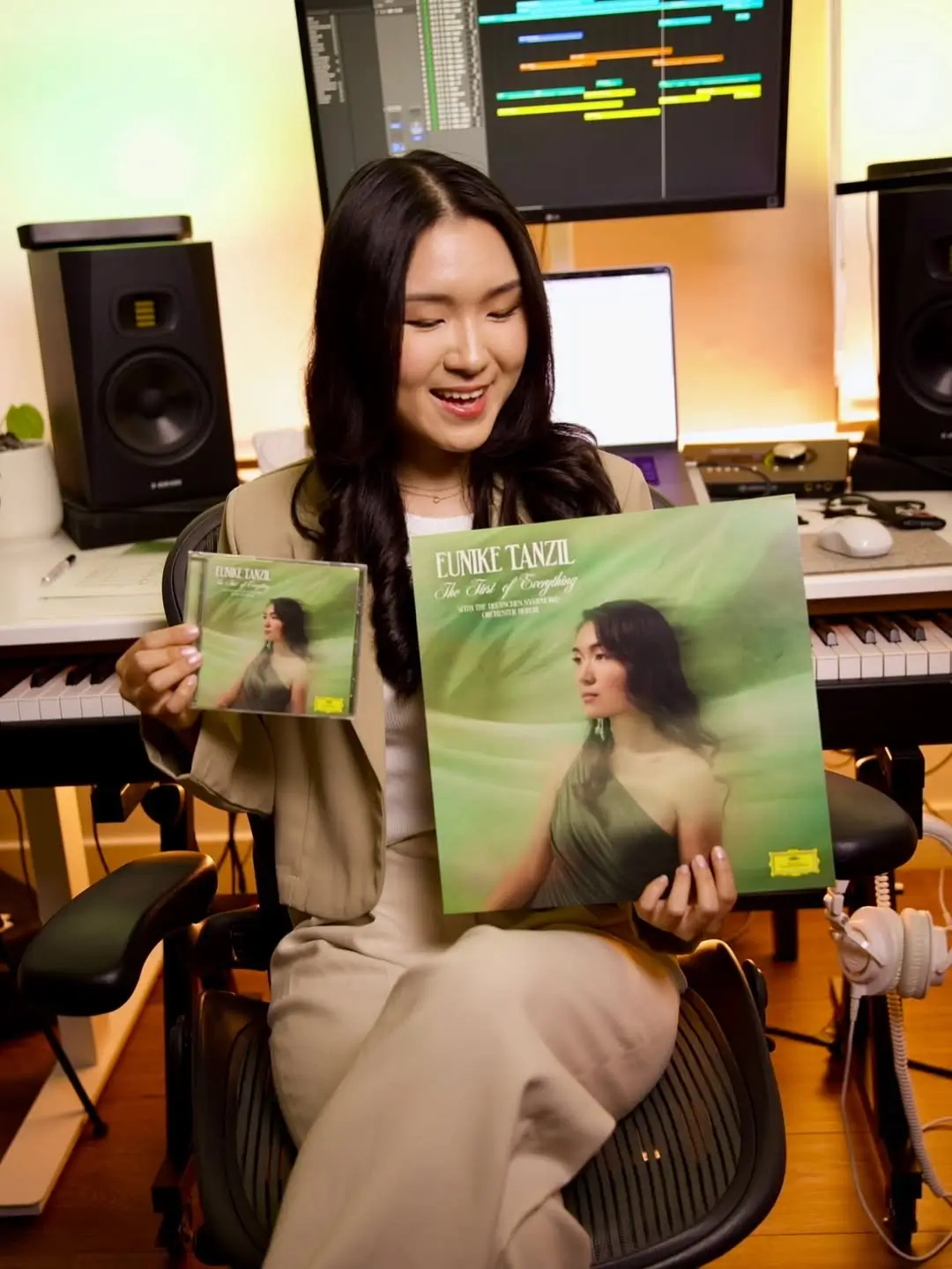 Mengenal Eunike Tanzil  Komposer Indonesia yang Garap Ringtone  Over the Horizon 2026  untuk Samsung