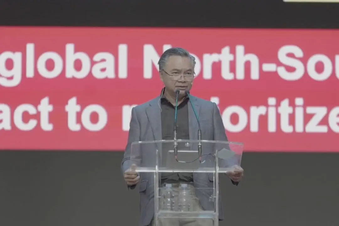 Surat Terbuka untuk Presiden Amerika Serikat  Donald Trump