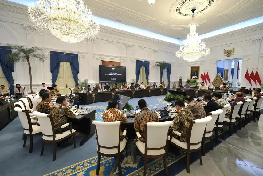 Konflik Timur Tengah Memanas Prabowo Gelar Pertemuan dengan Sejumlah Tokoh di Istana Ada SBY dan Jokowi