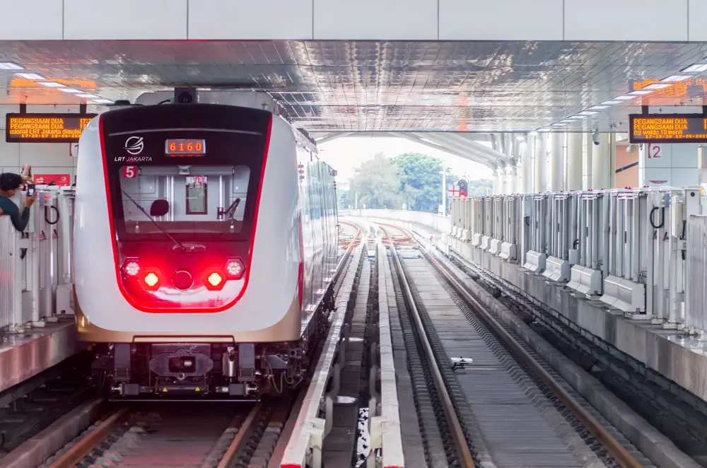 LRT Jakarta Rute 1B Velodrome-Manggarai Ditargetkan Beroperasi Agustus 2026