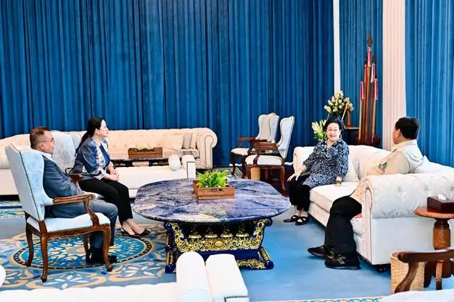 Pertemuan Prabowo dan Megawati di Istana  Dua Jam Bahas Isu Strategis Nasional hingga Tantangan Global