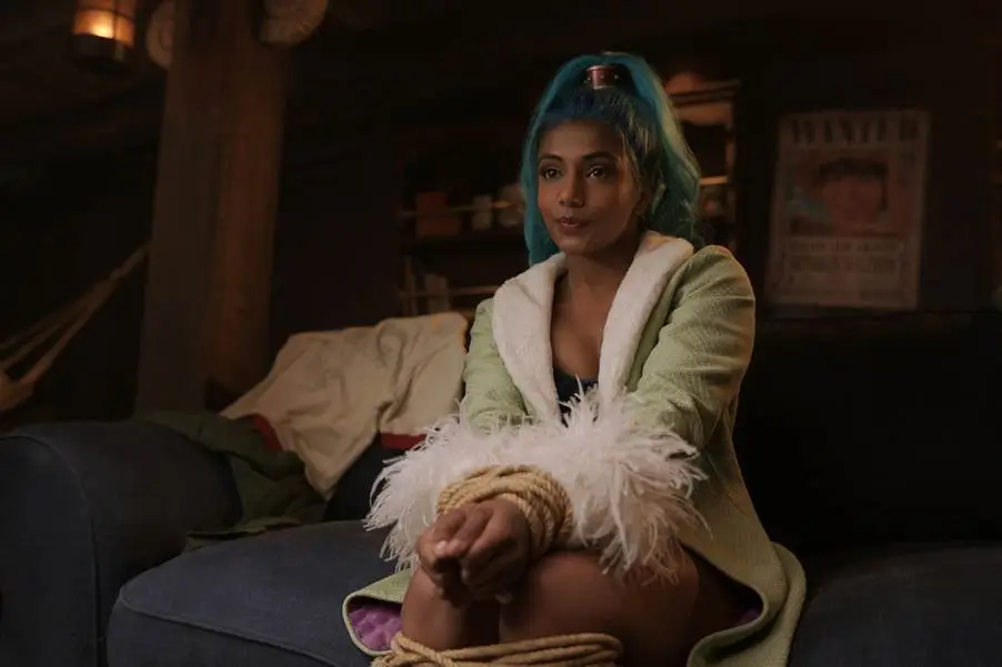 Dari  Bridgerton  hingga Live Action  One Piece   Ini Perjalanan Karier Gemilang Charithra Chandran