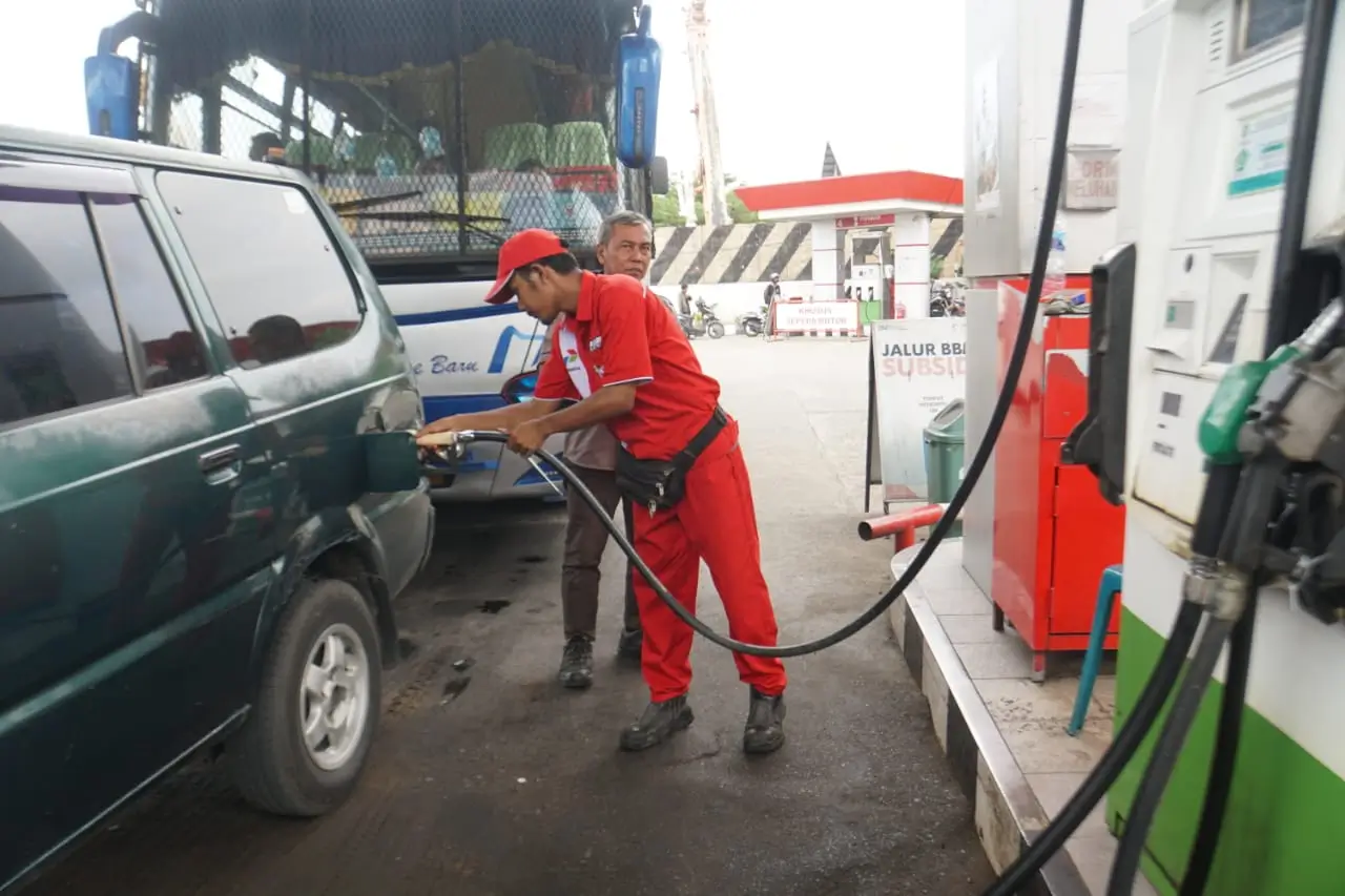 Pastikan Produk BBM Tepat Jumlah dan Tepat Kualitas  Polda Sumut dan Pertamina Patra Niaga Regional Sumbagut Lakukan Pengecekan di Sejumlah SPBU di Medan