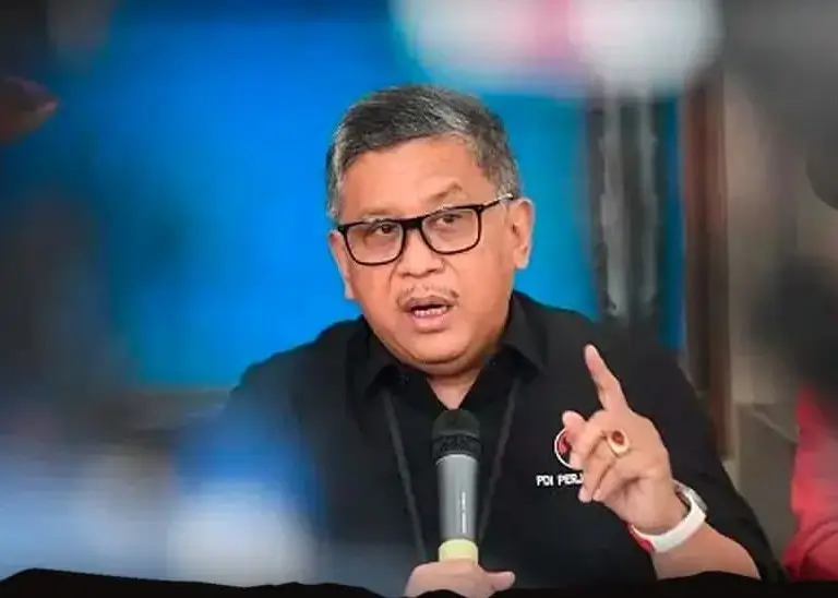 Sekjen PDI Perjuangan, Hasto Kristiyanto sebut pertemuan Megawati-Prabowo belum menjadi pirioritas saat ini. (Foto: Instagram/pdiperjuangan)