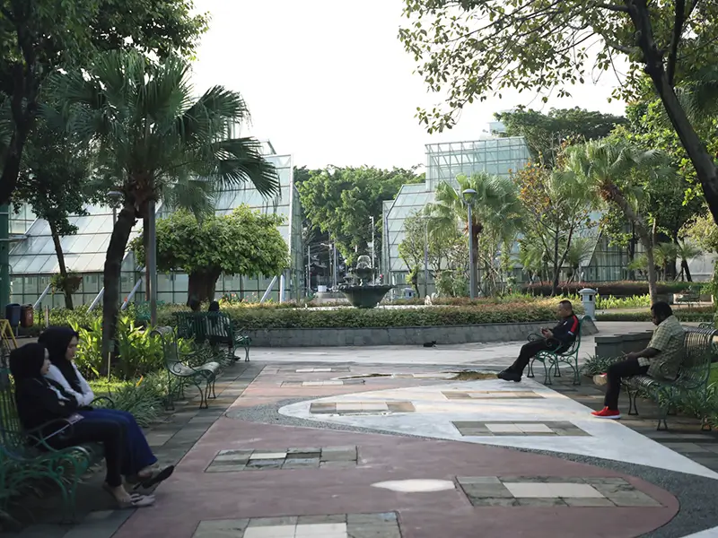 Taman Menteng. (Foto: beritajakarta.id/Mochamad Tresna Suheryanto)