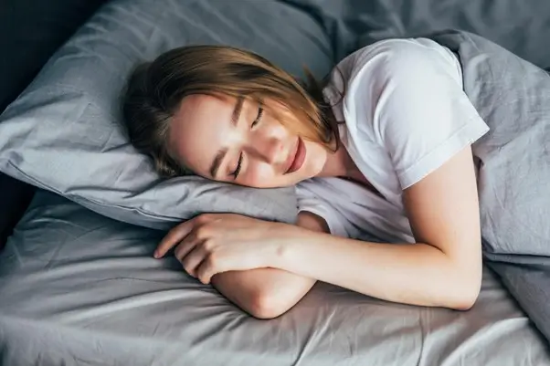 Foto: Ilustrasi Tidur (freepik.com photo by diana.grytsku)