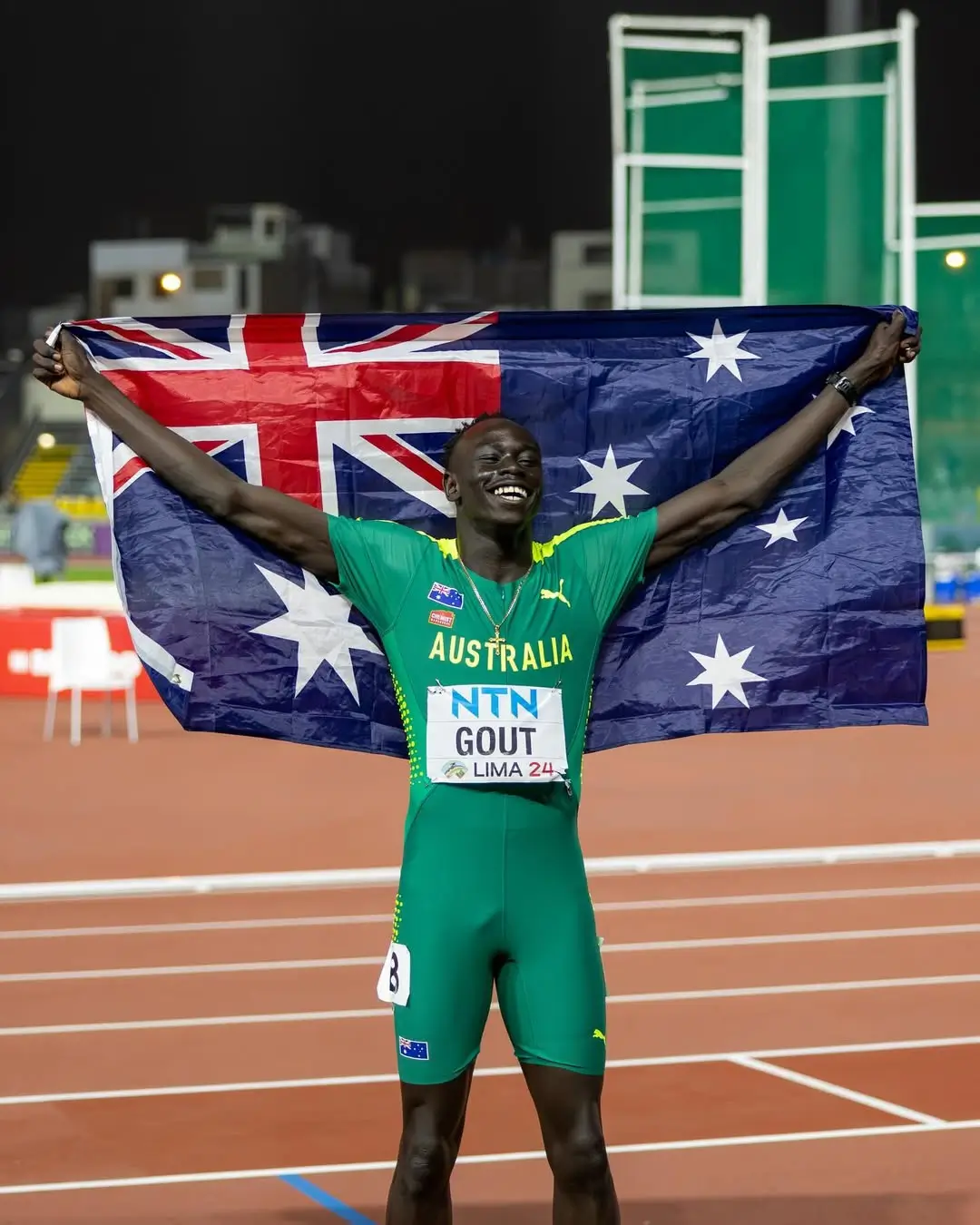 Sensasi Baru Dunia Atletik  Sprinter Australia Gout Gout Pecahkan Rekor Dunia U20 di Usia 18 Tahun