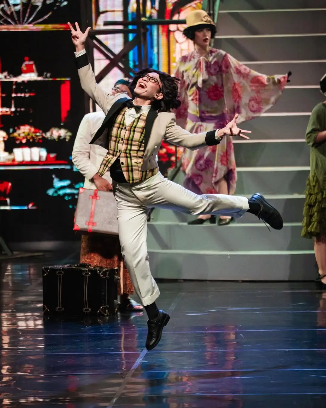 Akting Totalitas di Film  Ghost in the Cell  Banjir Pujian  Intip Profil Aming 