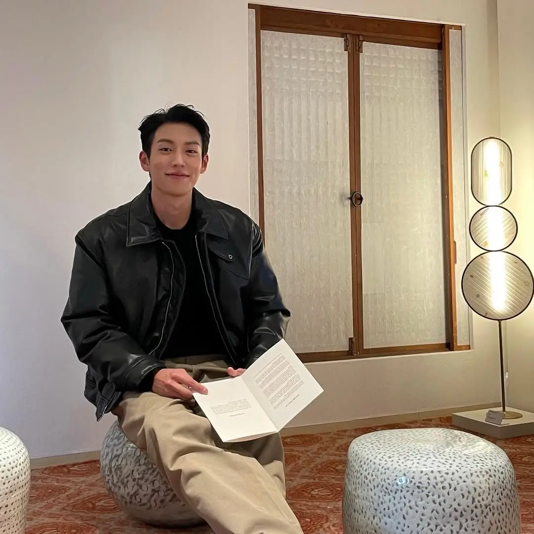 Curi Perhatian  Aktor Pendatang Baru Lee Ki Taek Jadi Pemeran Utama di  The Practical Guide to Love 