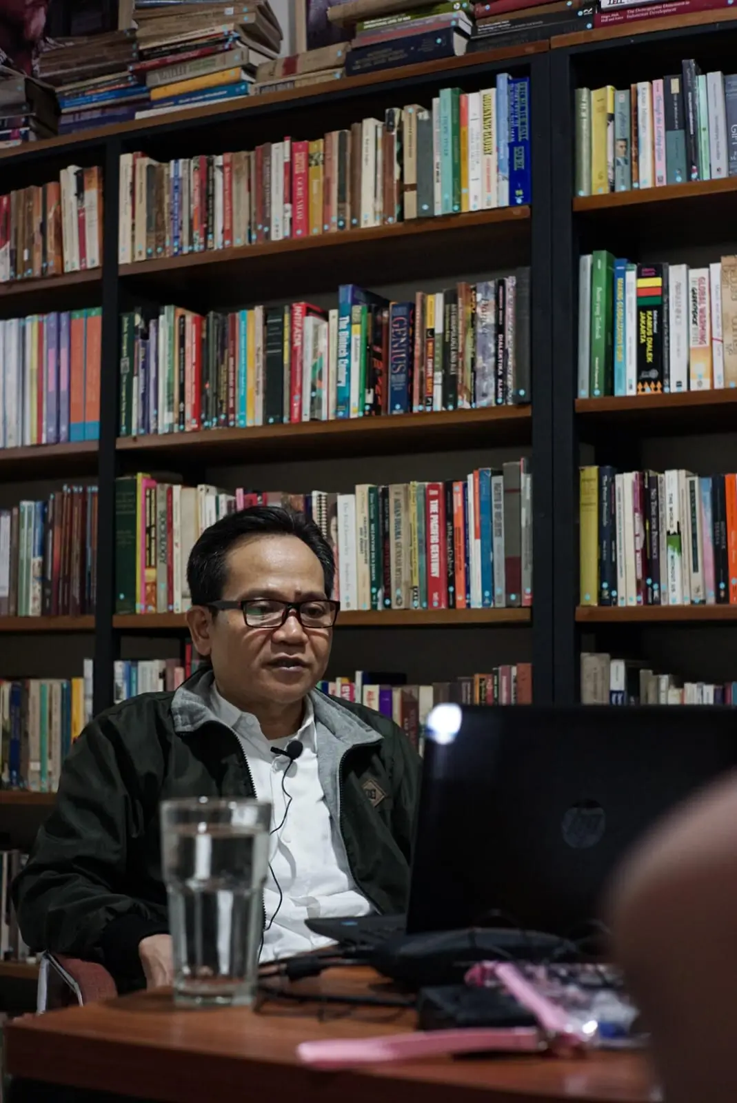 Ketika Kritik Dikriminalisasi, Demokrasi Tinggal Upacara