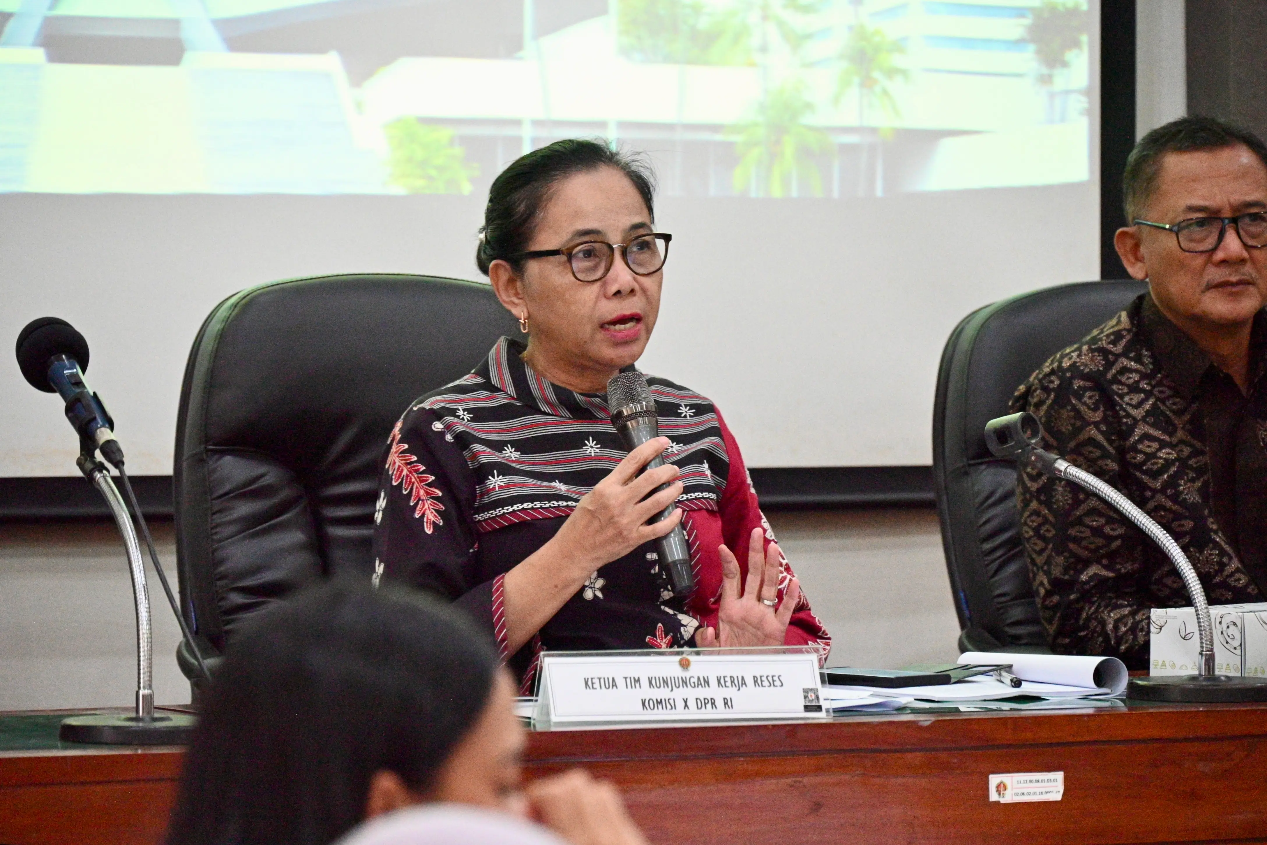 Terancam DO, DPR Juga Minta Pelaku Pelecehan Seksual di FH UI Diseret ke Ranah Hukum