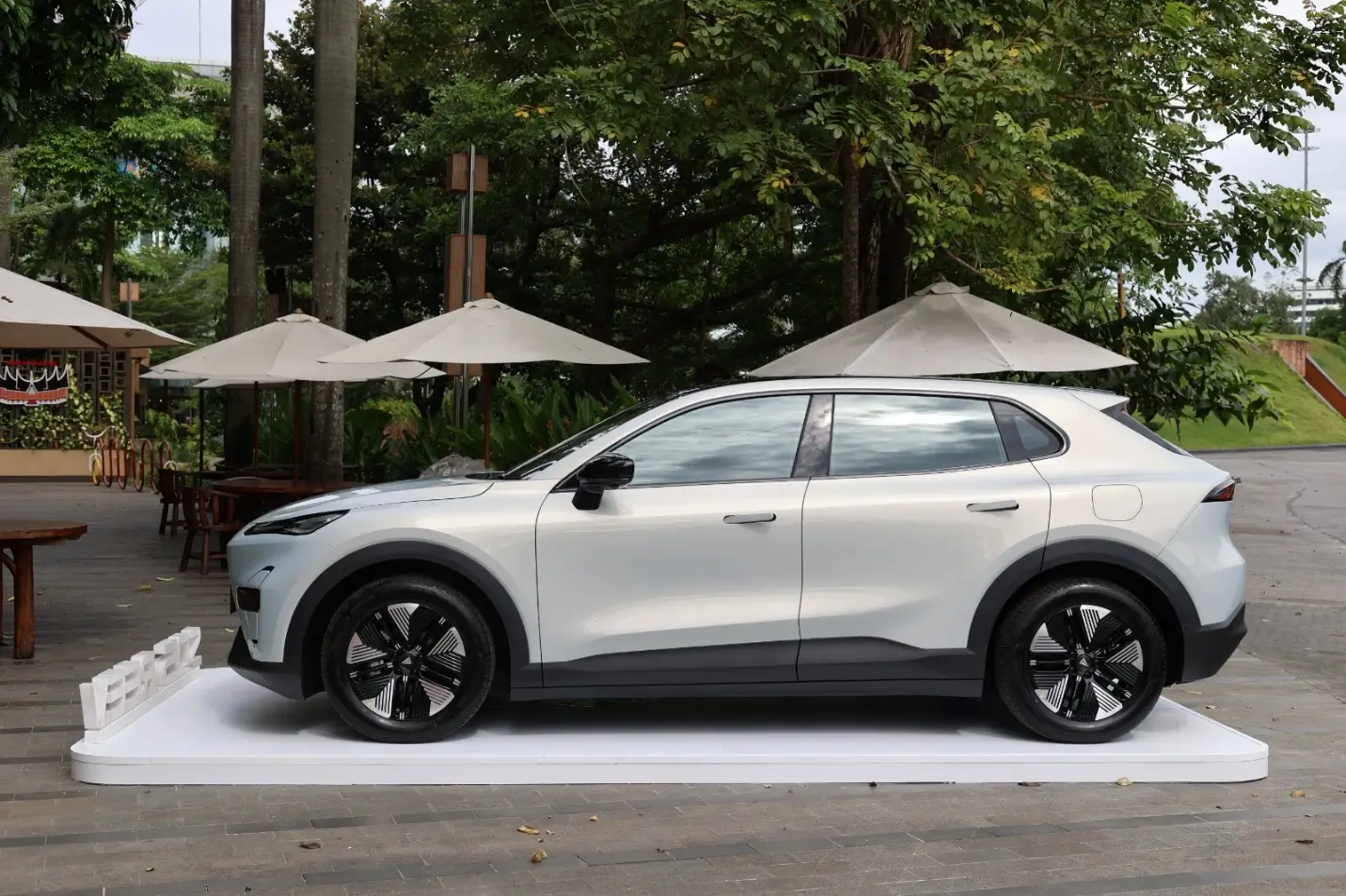 Bidik Pasar EV Indonesia  Changan Siapkan Tiga Model Baru di 2026 Dimulai dari Deepal S05 REEV