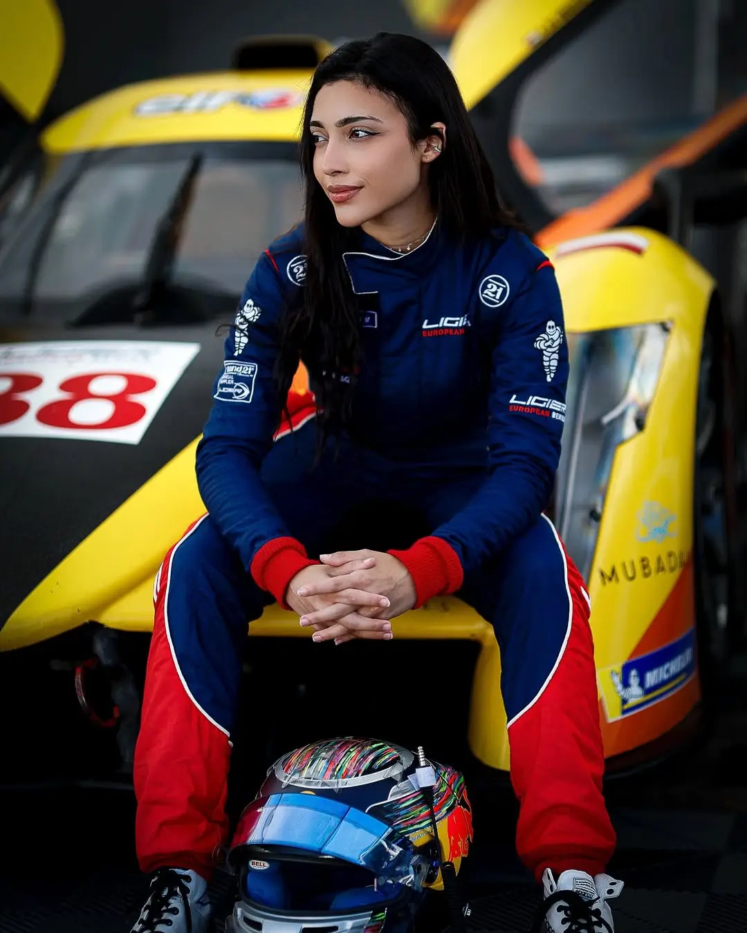 Amna Al Qubaisi  Pembalap Perempuan Arab yang Ukir Segudang Sejarah di Dunia Motorsport