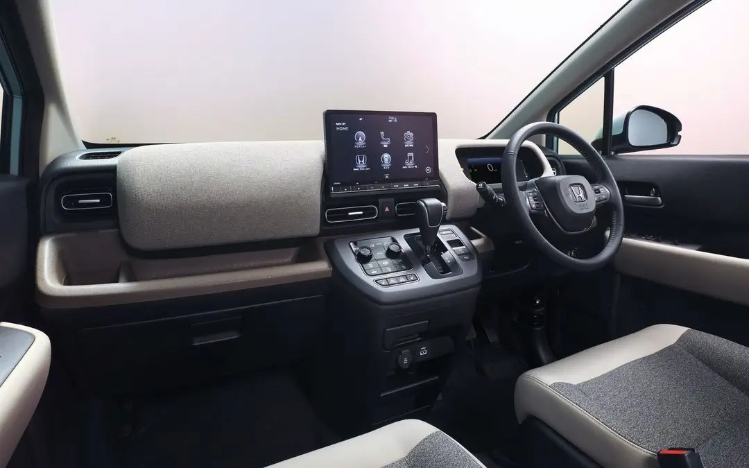 Honda Perkenalkan Freed Generasi Ketiga  Lengkap dengan Mesin Hybrid dan Varian Crossover 