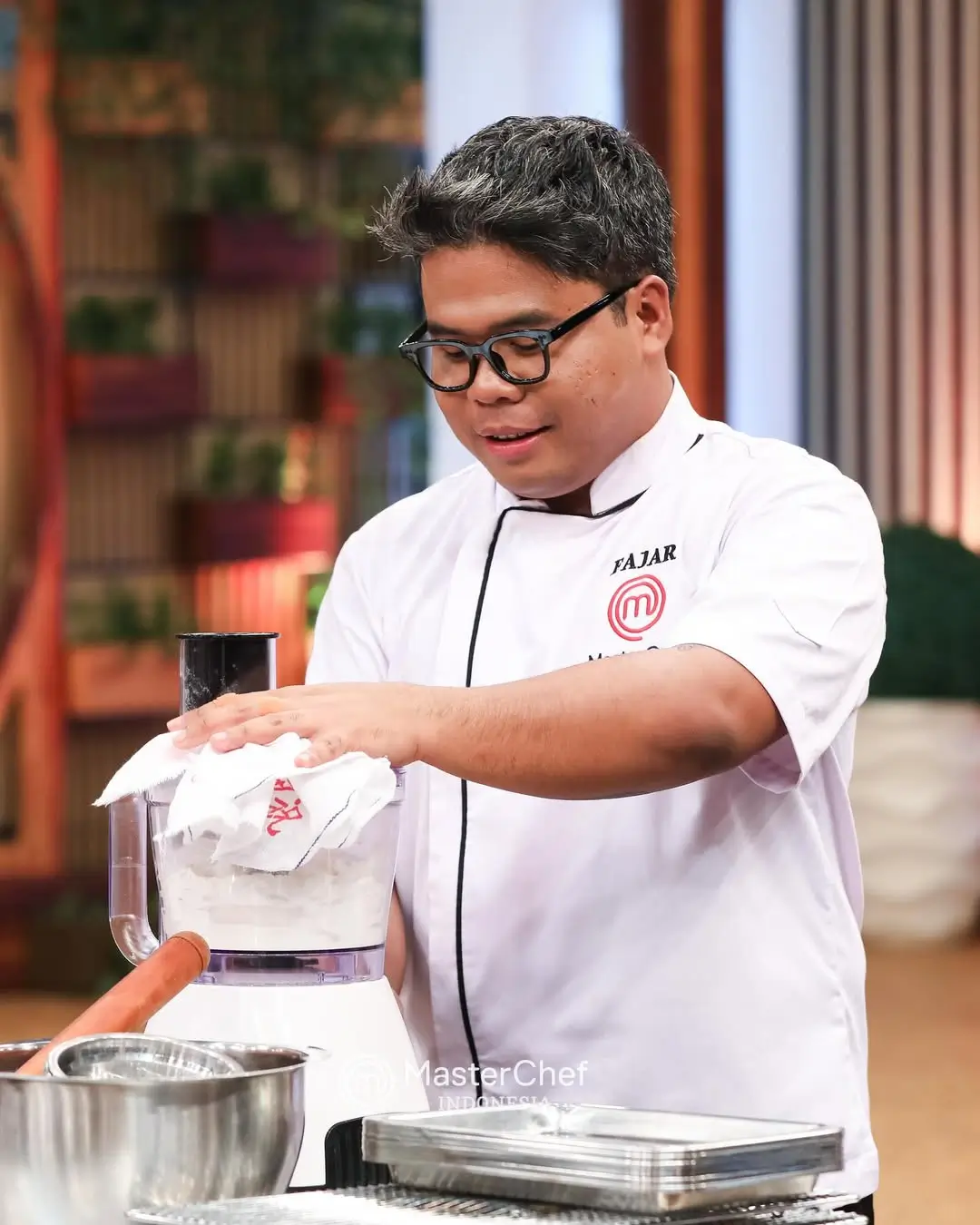 Profil Fajar Gusti Pangestu  Juara MasterChef Indonesia Musim 12 Asal Bali