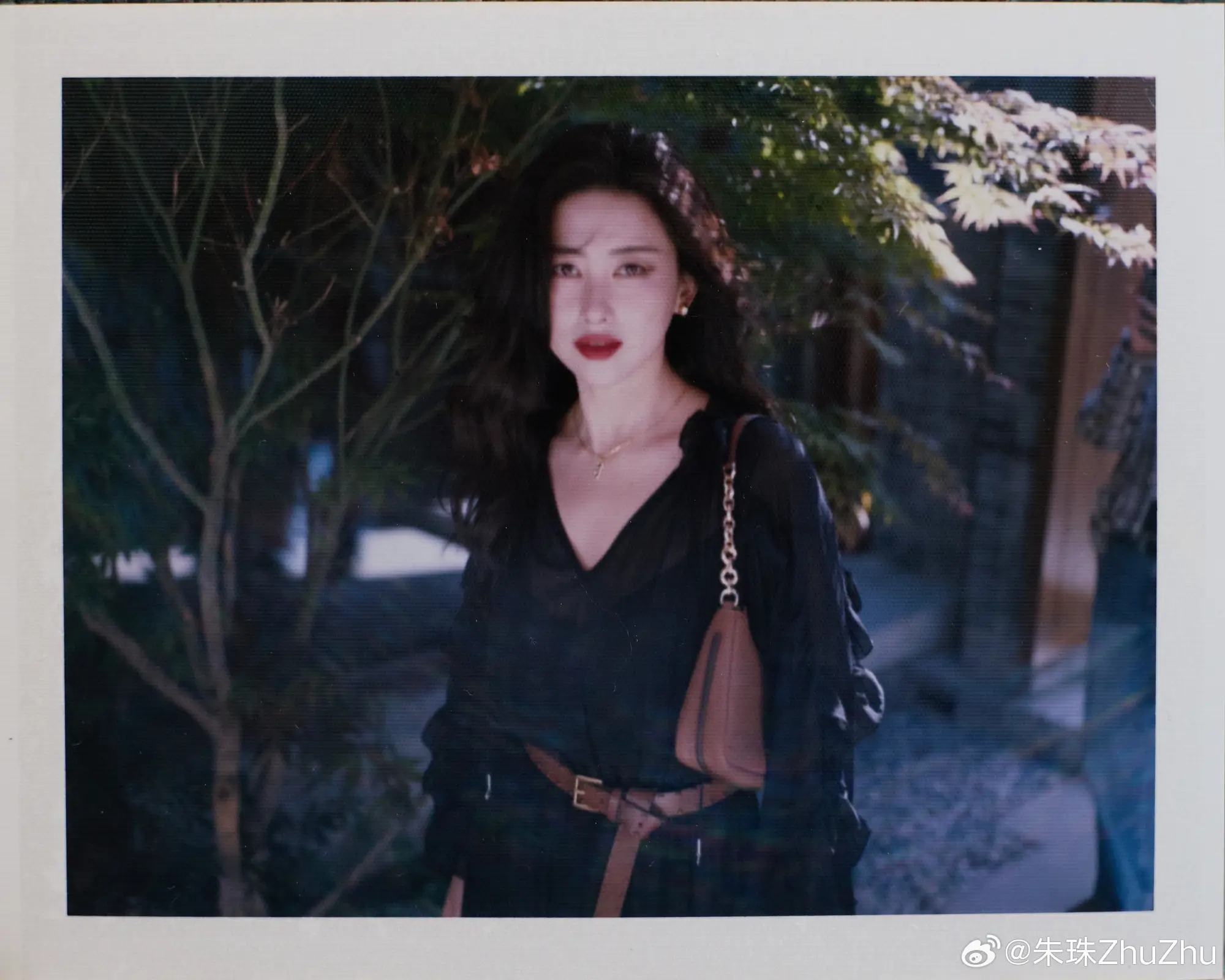 Dari VJ MTV hingga Aktris Internasional  Ini Perjalanan Karier Zhu Zhu Pemeran Xu Mi Yu di The Epoch of Miyu