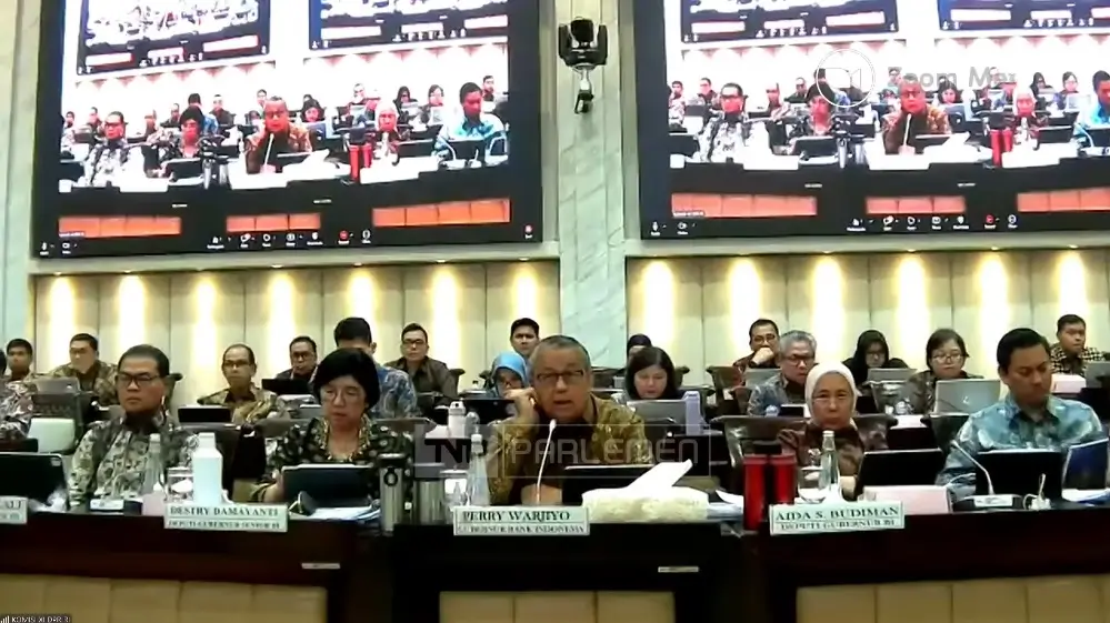 Nilai Tukar Rupiah Capai Rp17.754 per Dolar AS, Gubernur Bank Indonesia Dituntut Mundur