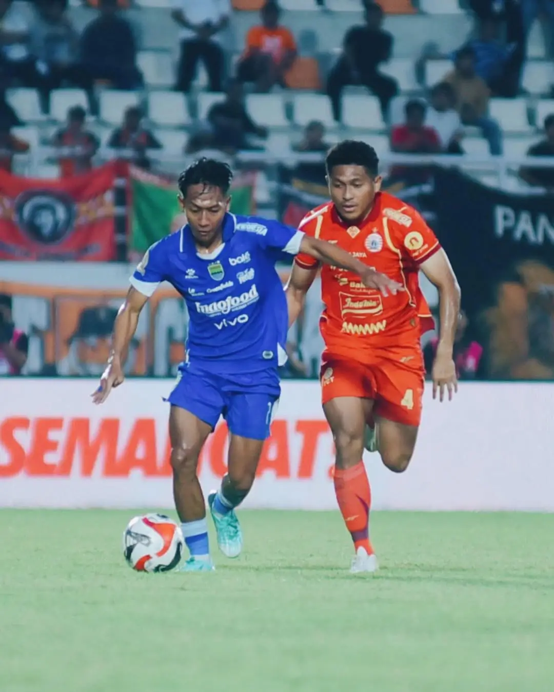 Persib Laporkan Persija ke Komdis PSSI terkait Dugaan Pemulukan terhadap Beckham Putra