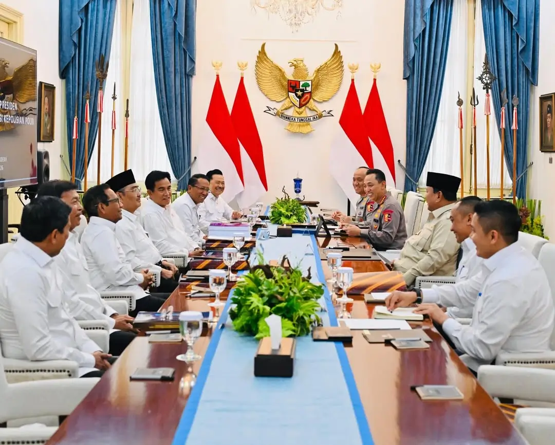 Komisi Percepatan Reformasi Polri Serahkan Usulan Revisi UU Polri ke Prabowo  DPR Siap Bahas