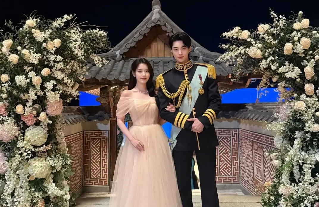 Drakor 'Perfect Crown' Tuai Kontroversi Distorsi Sejarah, IU dan Byeon Woo Seok Minta Maaf
