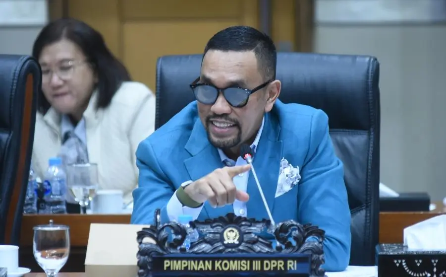 Komisi III DPR Minta Polri-PPATK Kejar Aktor dan Pemodal 320 WNA Sindikat Judol