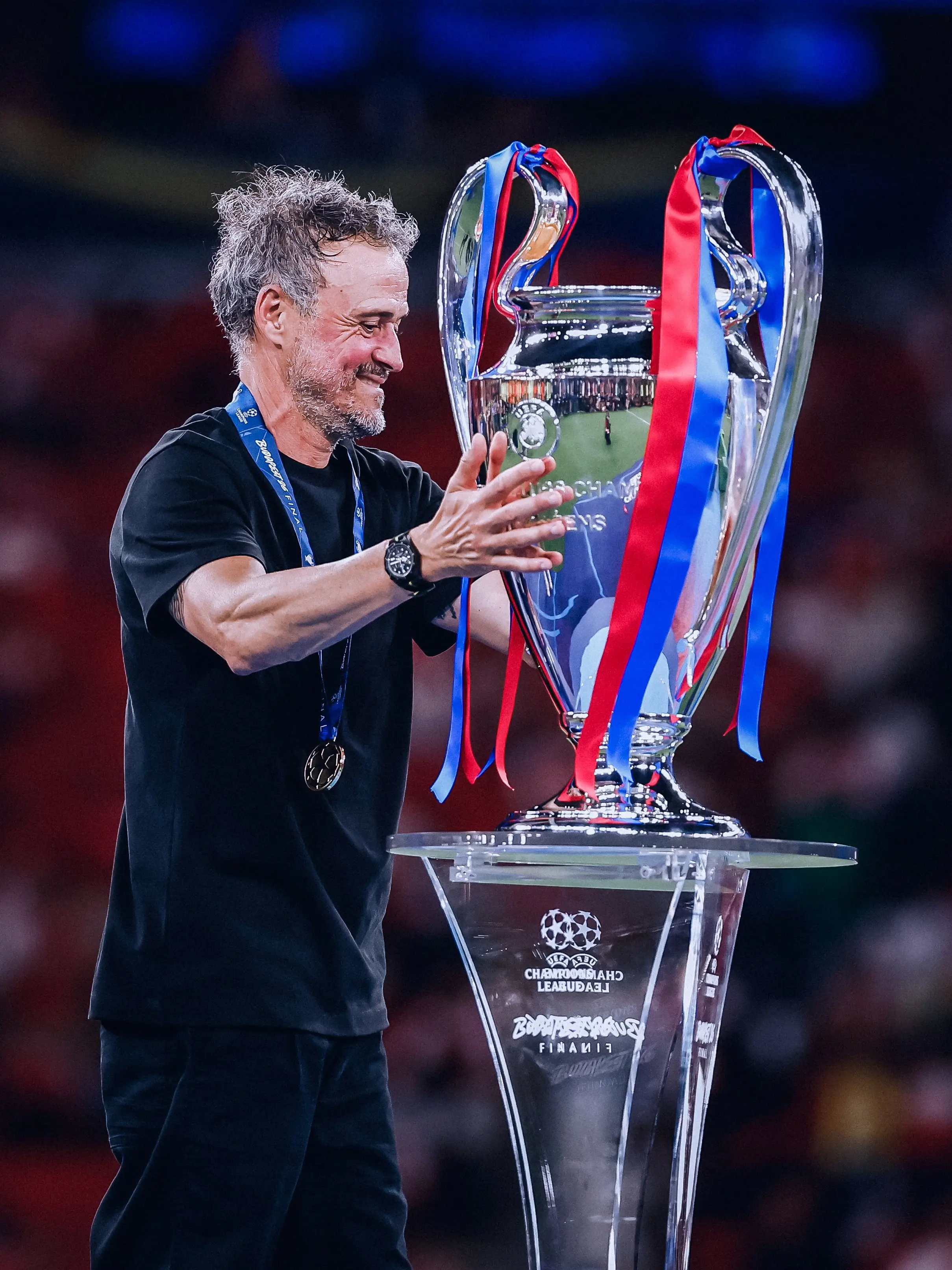 PSG Ukir Sejarah Baru  Juara Liga Champions 2 Kali Beruntun dan Masuk Jajaran Tim Terhebat Eropa