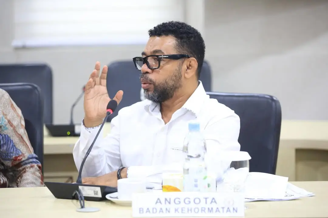Ketua Komite III DPD RI, Filep Wamafma. (Foto: Instagram/filepwamafma)