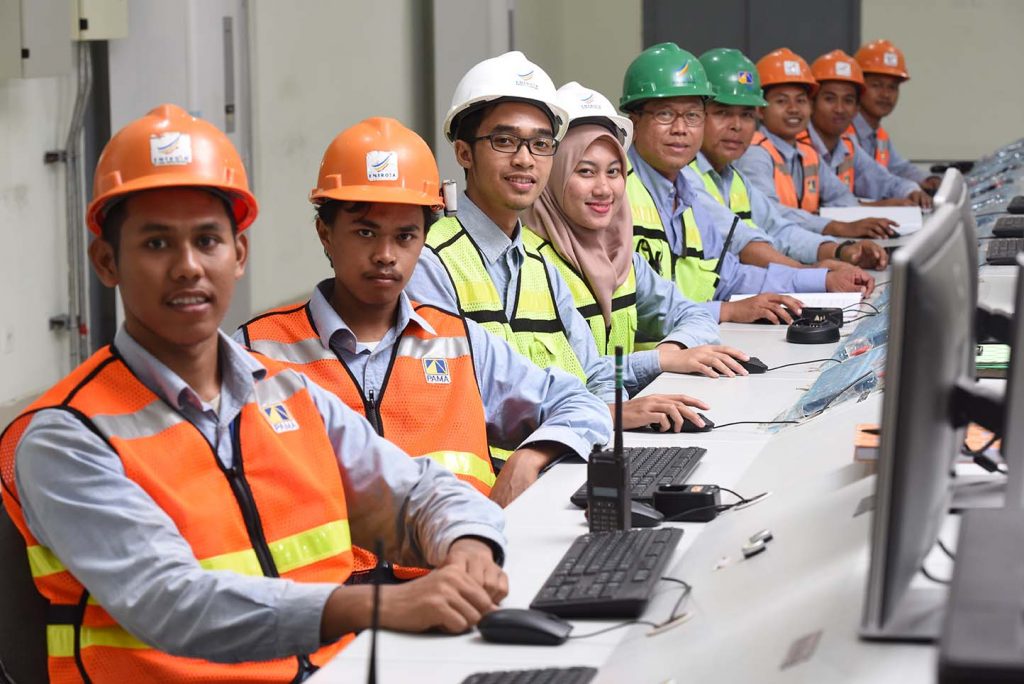 PT United Tractors Tbk Buka Lowongan Kerja untuk Fresh Graduate, Apa Syaratnya?