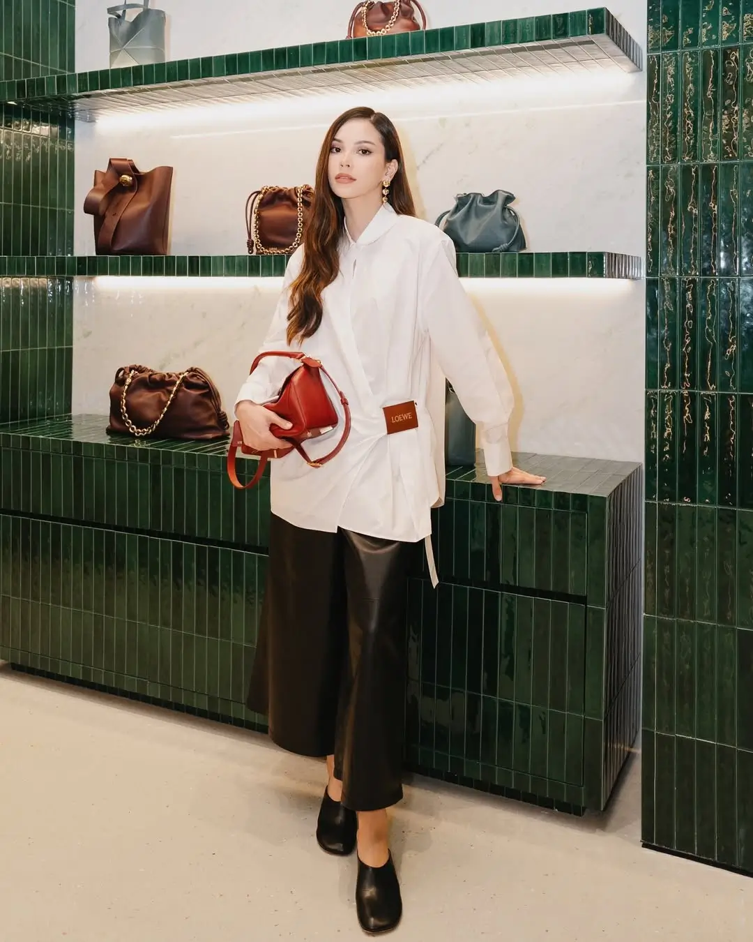 Elegan  Stylish  dan Chic  Ini 8 Inspirasi Outfit ala Alyssa Daguis   yang Baru Saja Menikah dengan Al Ghazali