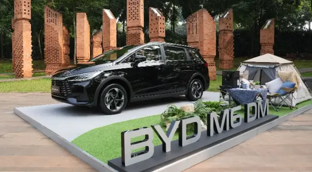 BYD M6 DM. (Foto: Dok. BYD Indonesia)