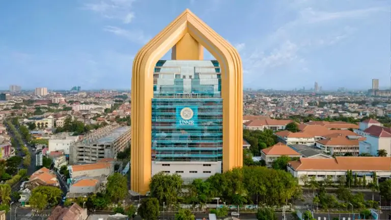 Gedung Kampus Dharmawangsa - B Universitas Airlangga. (Foto: unair.ac.id)