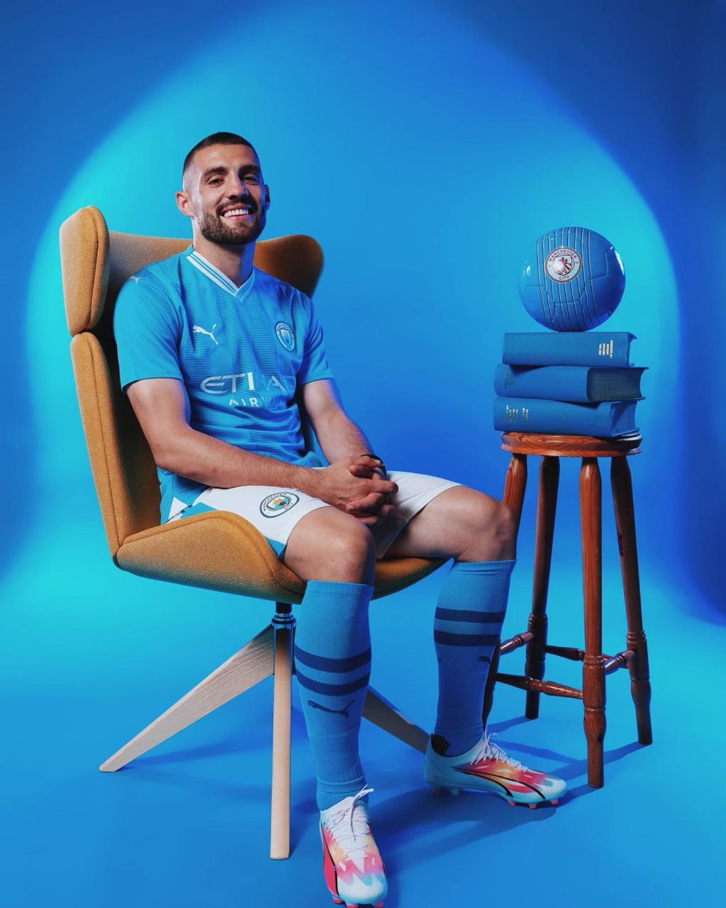 Bursa Transfer: Manchester City Bajak Gelandang Chelsea