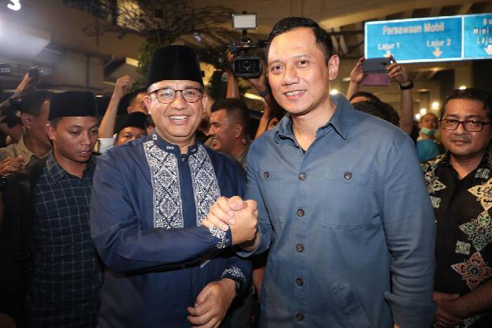 AHY Jemput Kepulangan Anies dari Tanah Suci Mekah  Secepatnya akan Umumkan Cawap