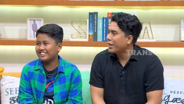 Eren (kanan) dan Rivan (kiri). (Foto: Youtube/TRANS7 OFFICIAL)