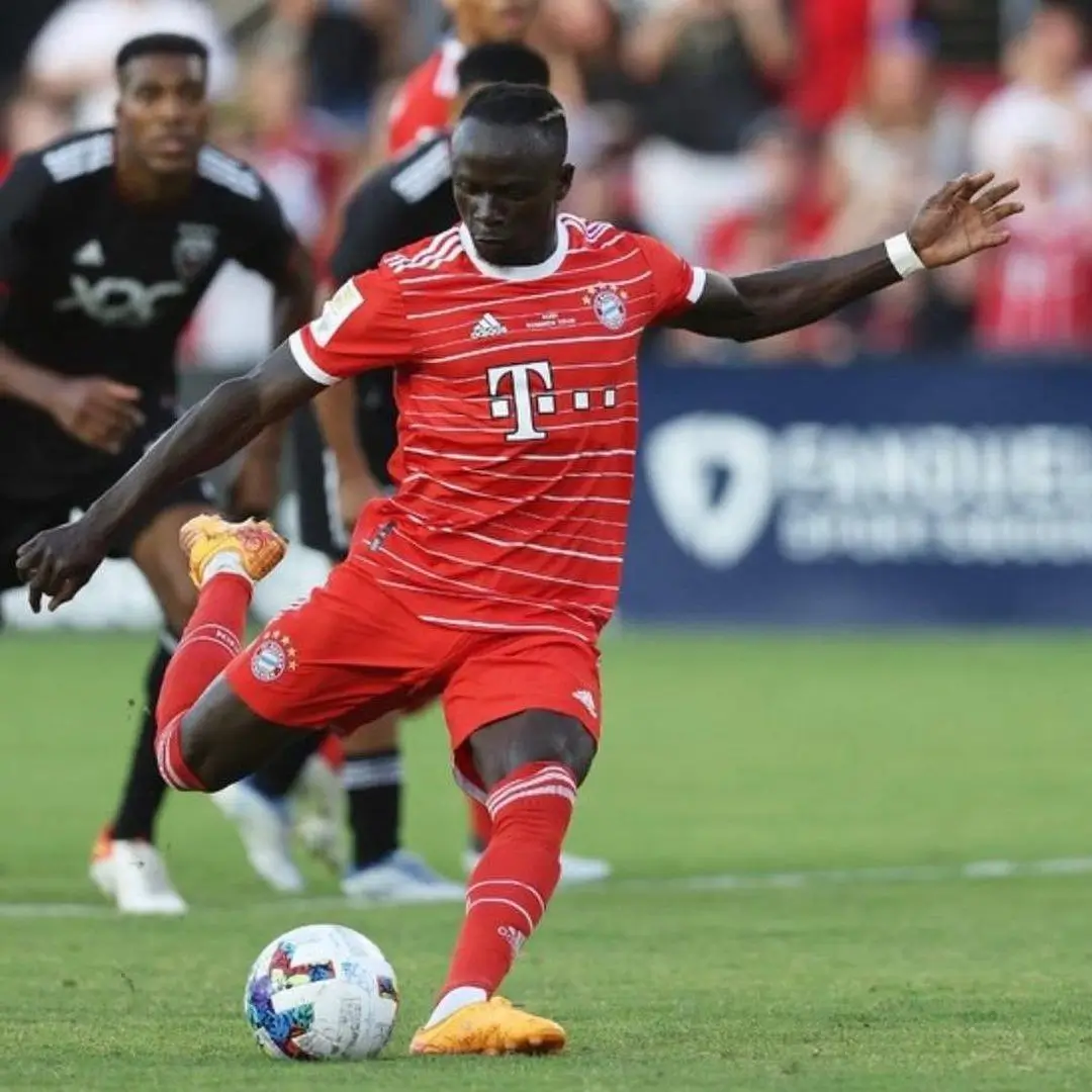 Sadio Mane segera menyusul Cristiano Ronaldo untuk bergabung dengan Al Nassr. Foto: Instagram Sadio Mane