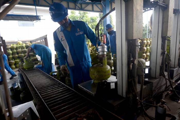 Konsumsi Meningkat  Dirut Pertamina Pastikan Ketersediaan LPG 3 Kg Aman