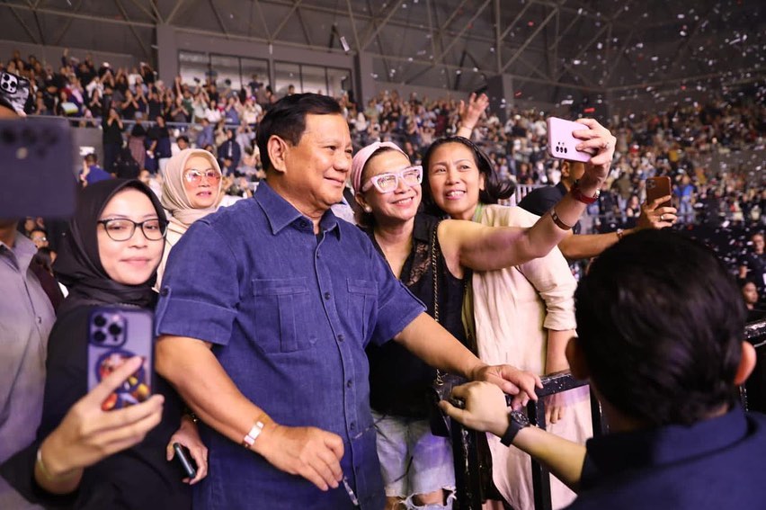 Pengamat Sebut Generasi Muda Sukai Sifat Santai Prabowo