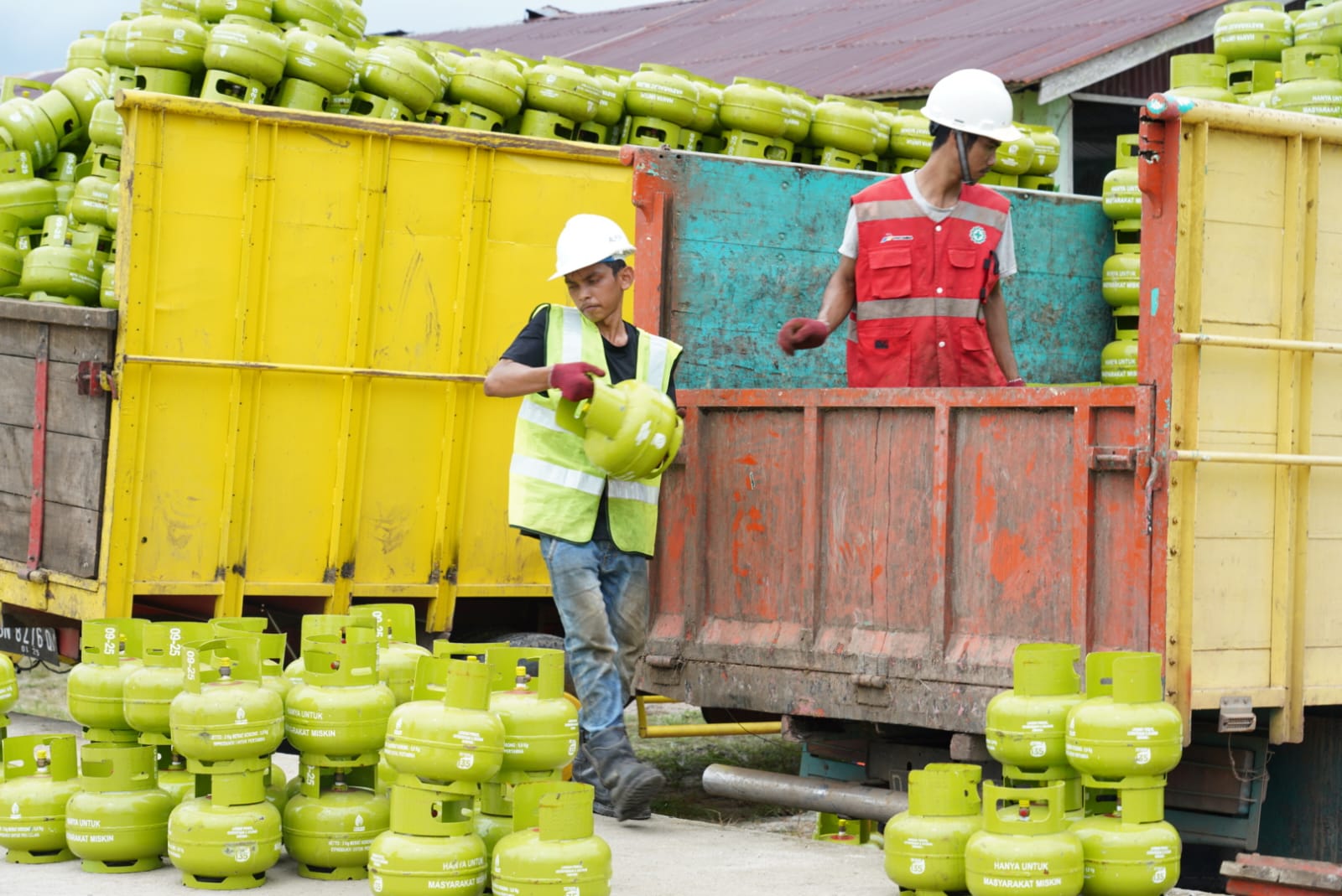 Pertamina Patra Niaga Sanksi 46 SPBU dan 68 Agen LPG yang Lakukan Pelanggaran