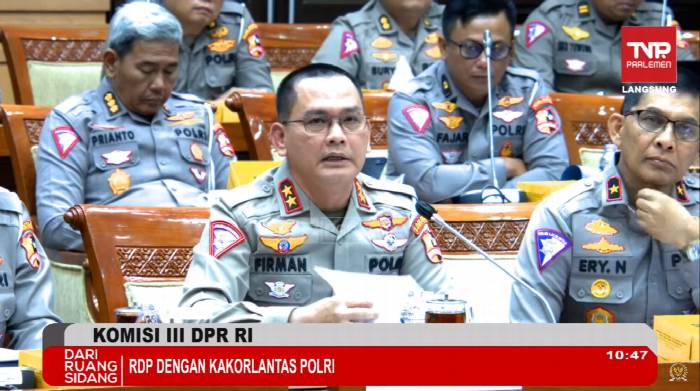 Korlantas Usulkan Pelat Nomor Bisa    Custom    Nama Pribadi Seharga Rp500 Juta