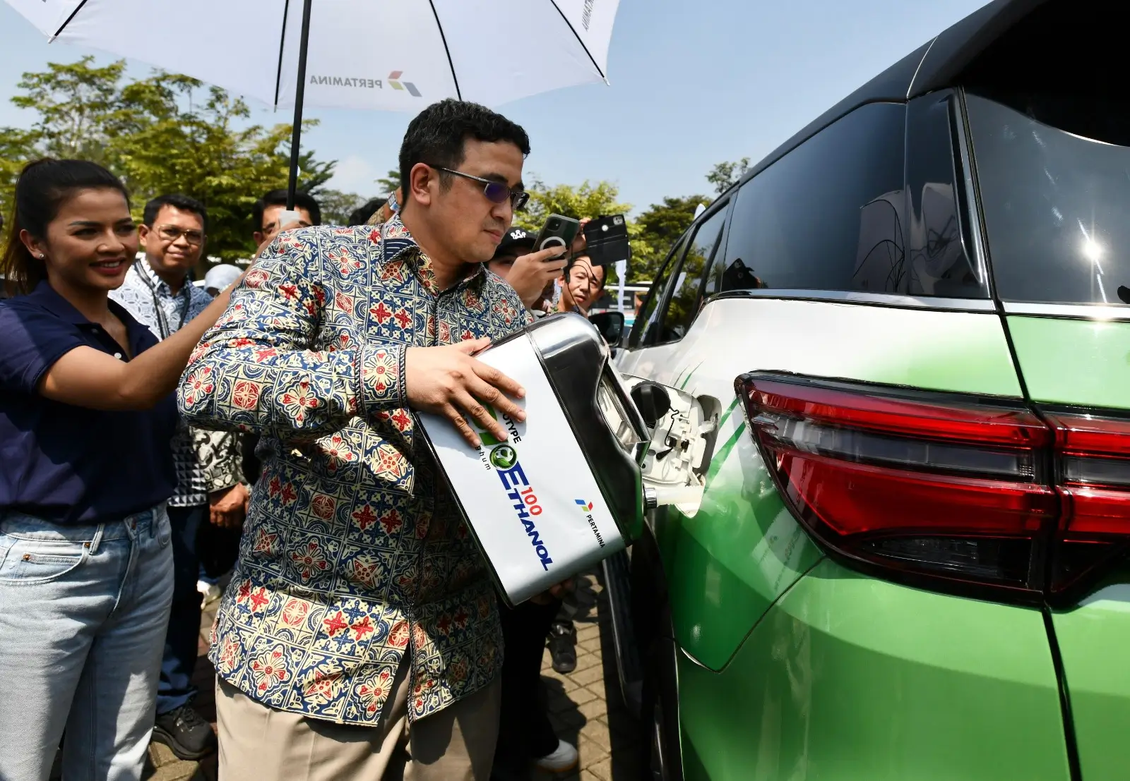 Kolaborasi Pertamina Toyota  Uji Coba Bioethanol 100  di GIIAS 2024