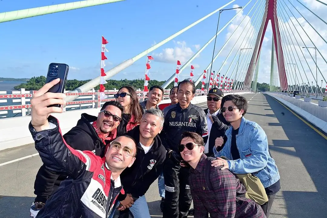 Jokowi Ajak Influencer Motoran Jajal Jalan Tol IKN  Ada Raffi Ahmad hingga Atta Halilintar