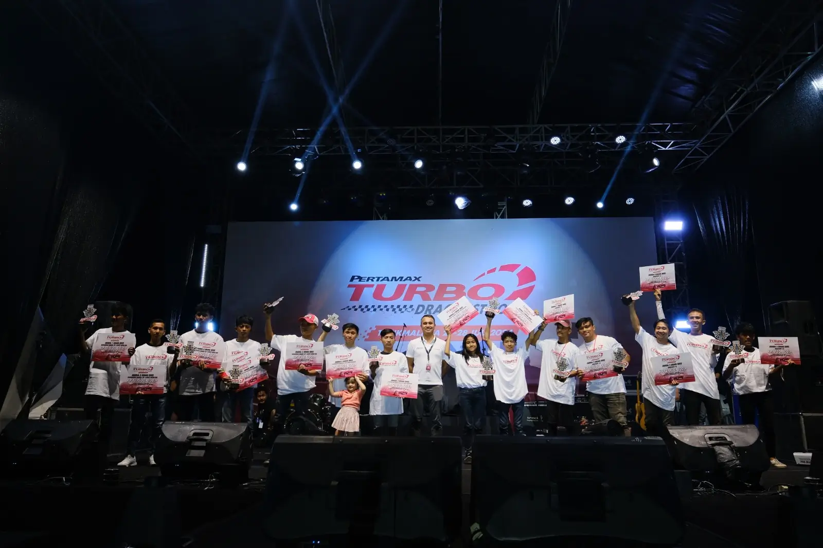 Pertamax Turbo Drag Fest di Tasikmalaya Sukses Digelar  493 Pembalap Beradu Kecepatan Cicipi Akselerasi Pertamax Turbo