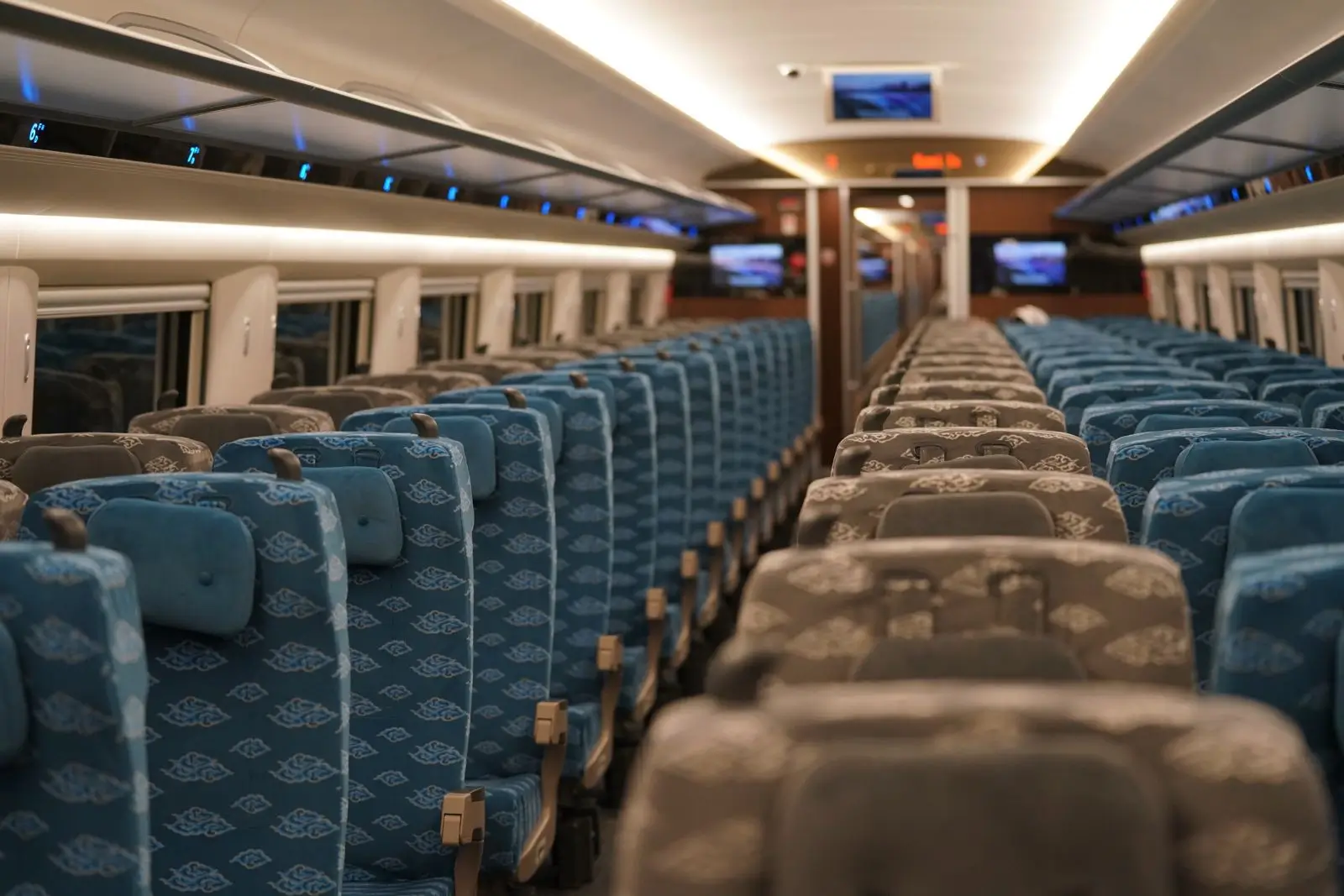Foto: Kereta Cepat Whoosh (kcic.co.id)
