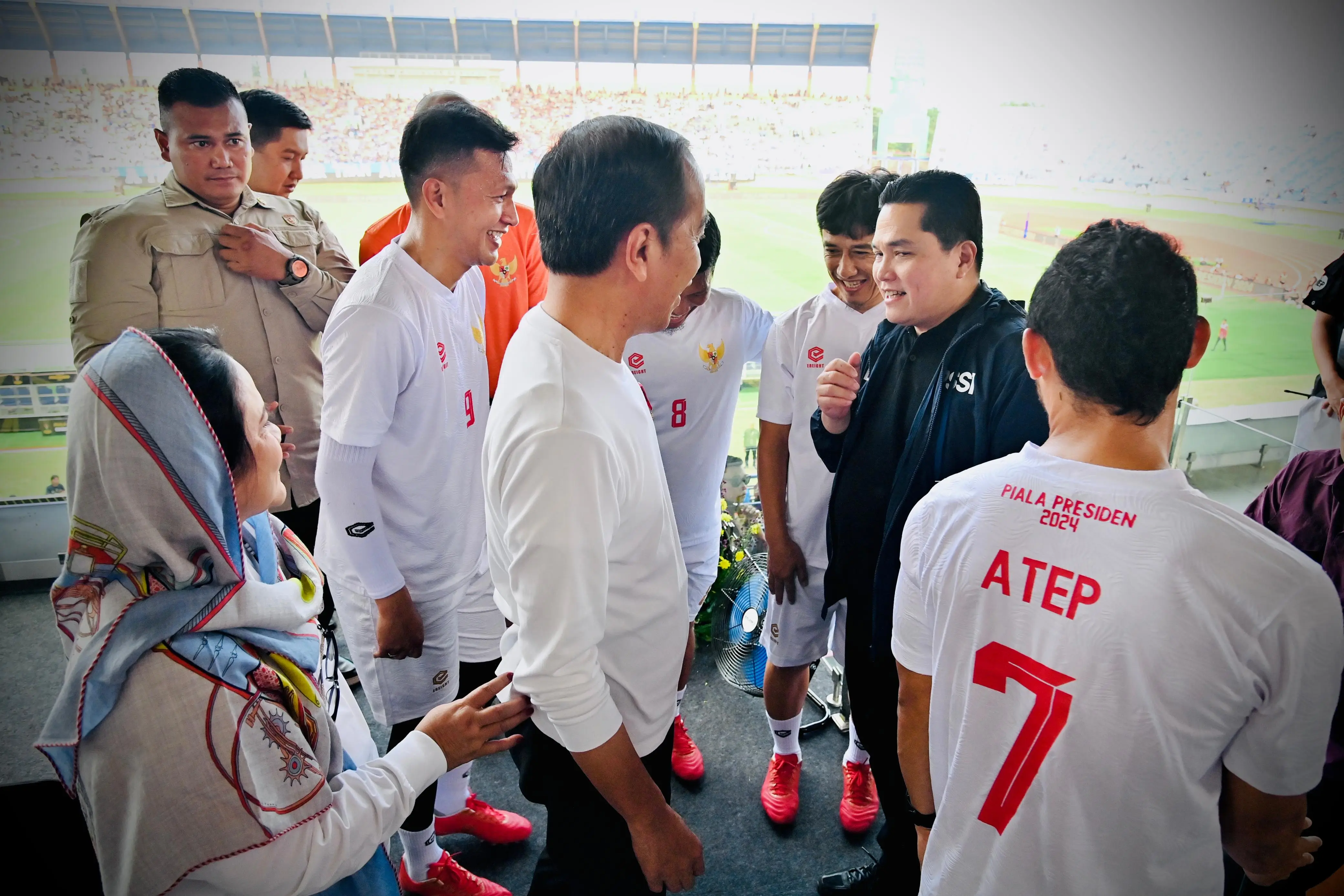 Presiden Jokowi menghadiri pembukaan Piala Presiden 2024. (Foto PSSI)