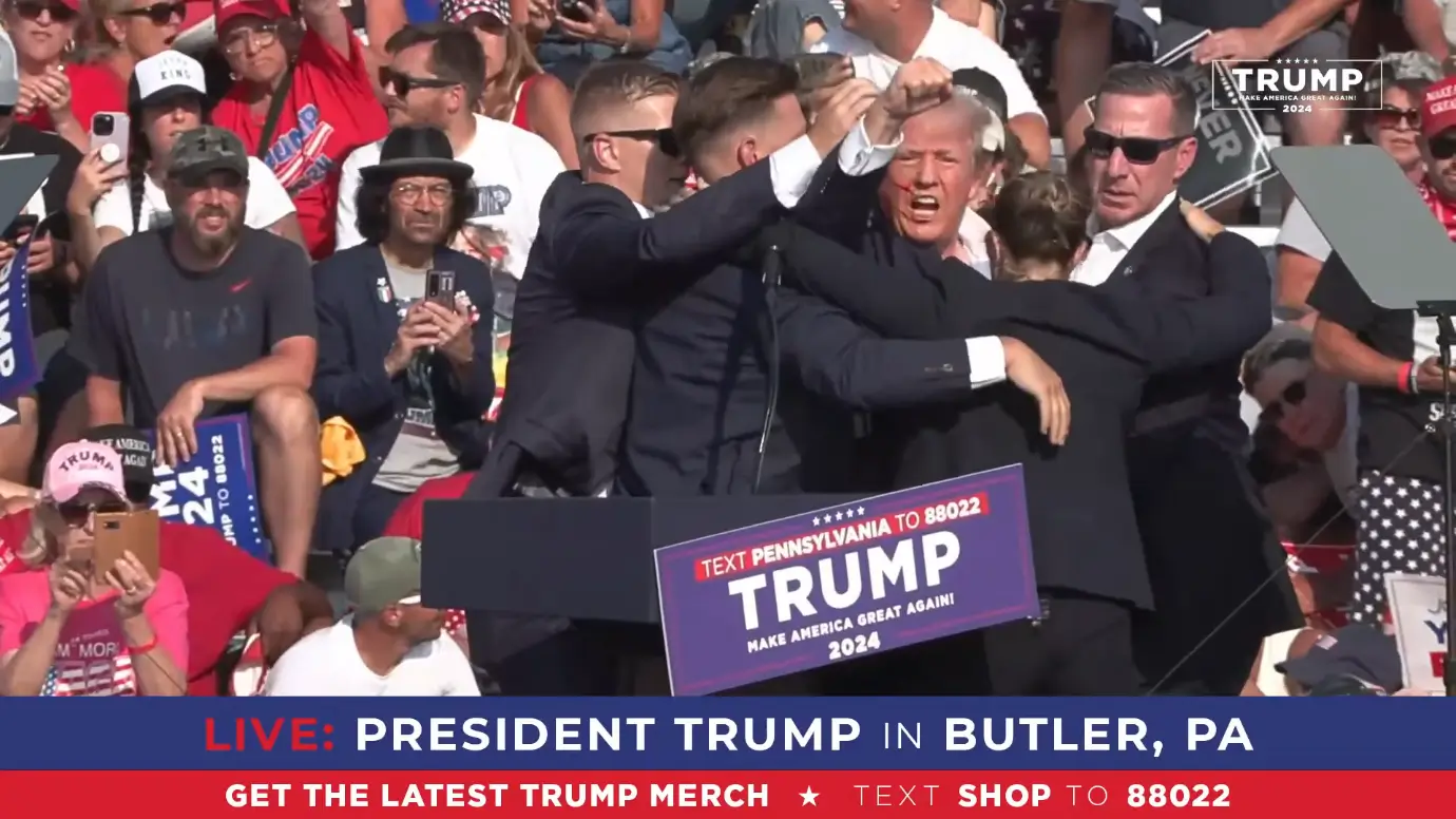 Donald Trump Ditembak Saat Kampanye Pilpres di Pennsylvania
