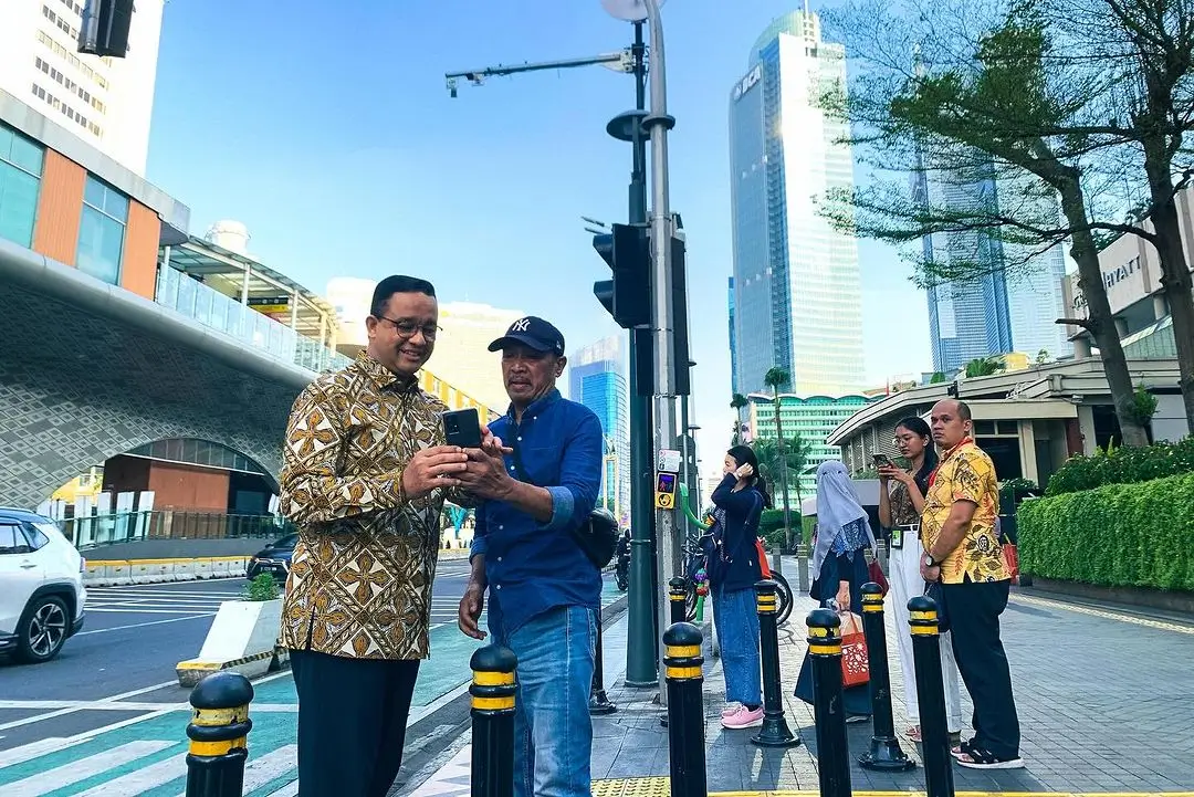 Anies Baswedan (kiri). (Foto: Instagram/aniesbaswedan)