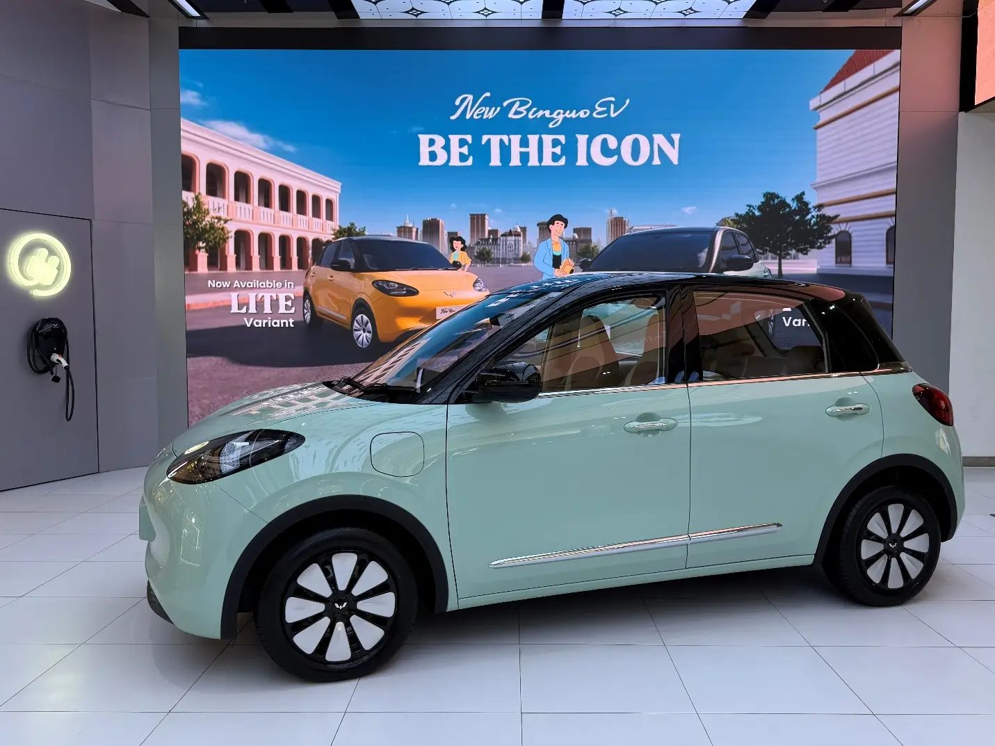 Wuling Hadirkan New Binguo EV Varian Lite dan Pro  Apa Saja Pembaruannya 